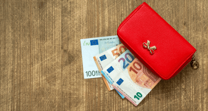 Portemonne met geld